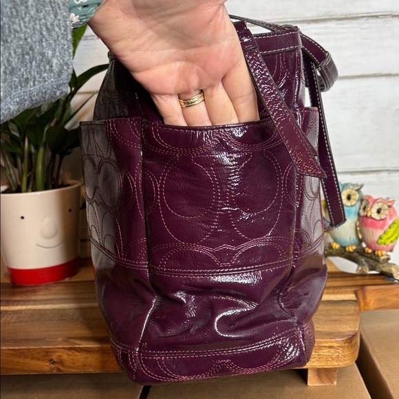 Coach Deep Purple Glossy Diaper bag - Picture 4 of 15